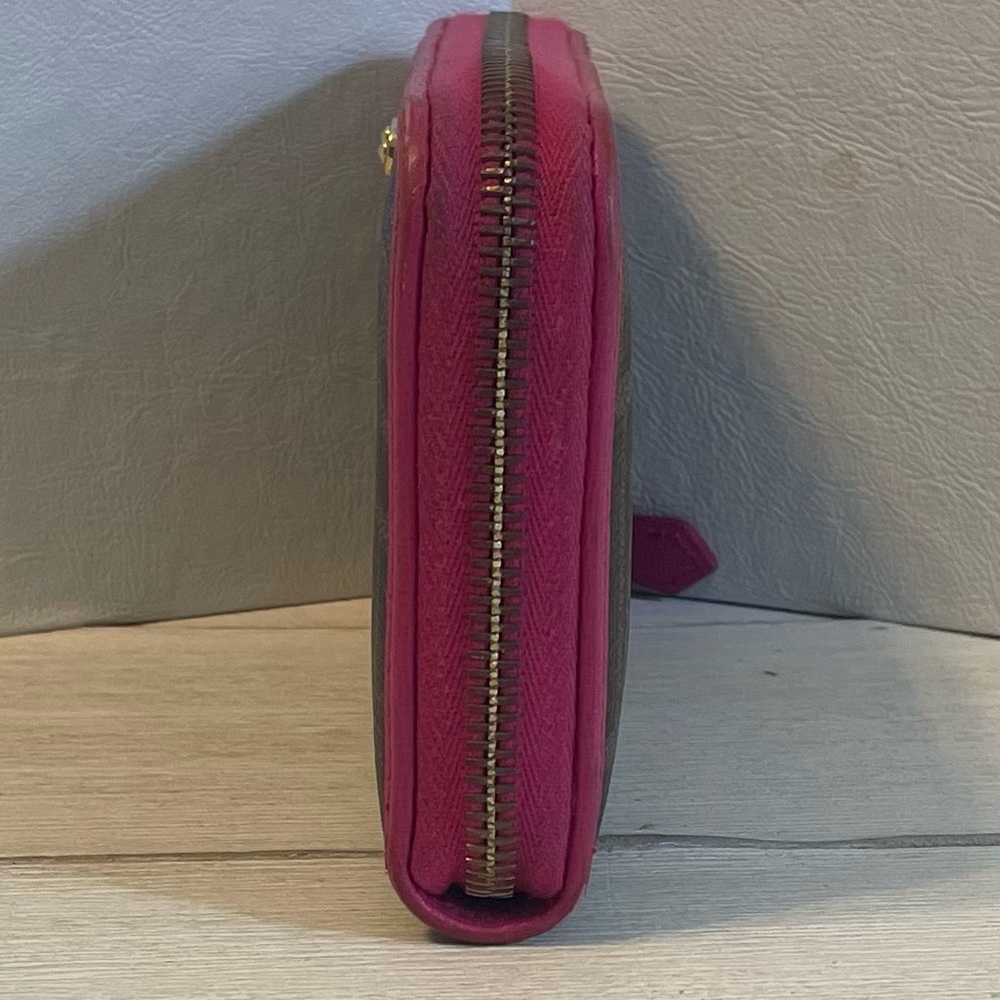 Fendi Zucca Pink Monogram Zip Around Wallet - Picture 2 of 5